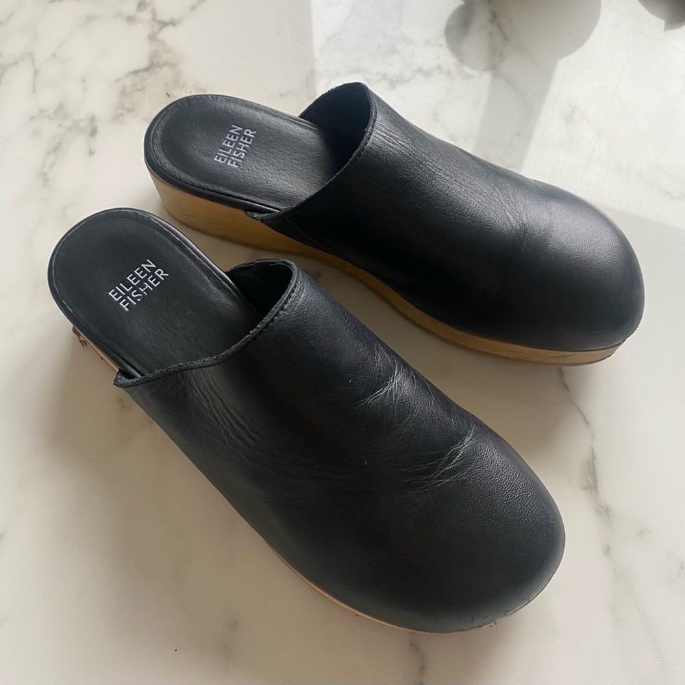 Eileen Fisher Black Leather Slip-On Clogs